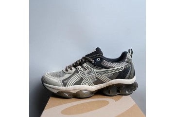 ASICS Gel-Quantum Kinetic Birch Dark Taupe