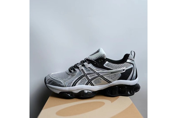 ASICS Gel-Quantum Kinetic Mid Grey Pure Silver