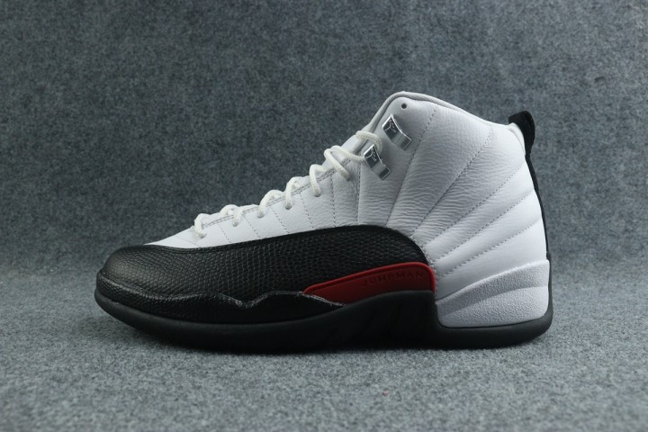 Air jordan 12 red taxi