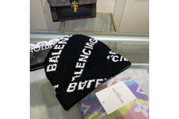 Balenciaga knitted hat Black 