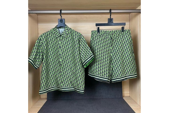 Dior Oblique Pixel Short-Sleeved Shirt and Bermuda Shorts Fluorescent Green