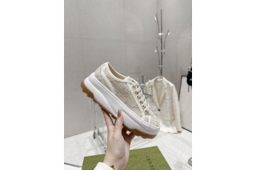 Gucci Low top Ivory GG embroidered crochet cotton