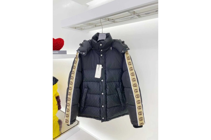 Gucci down Jacket Black