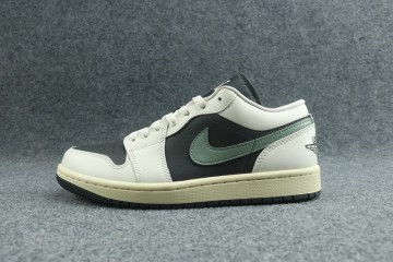 Jordan 1 Low Jade Smoke