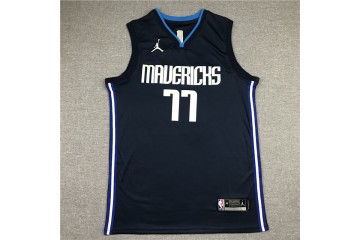 Jordan Logo Dallas Mavericks Luka Doncic Jersey 77 Dark Blue 