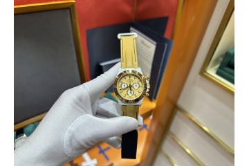 Rolex Cosmograph Daytona watch yellow