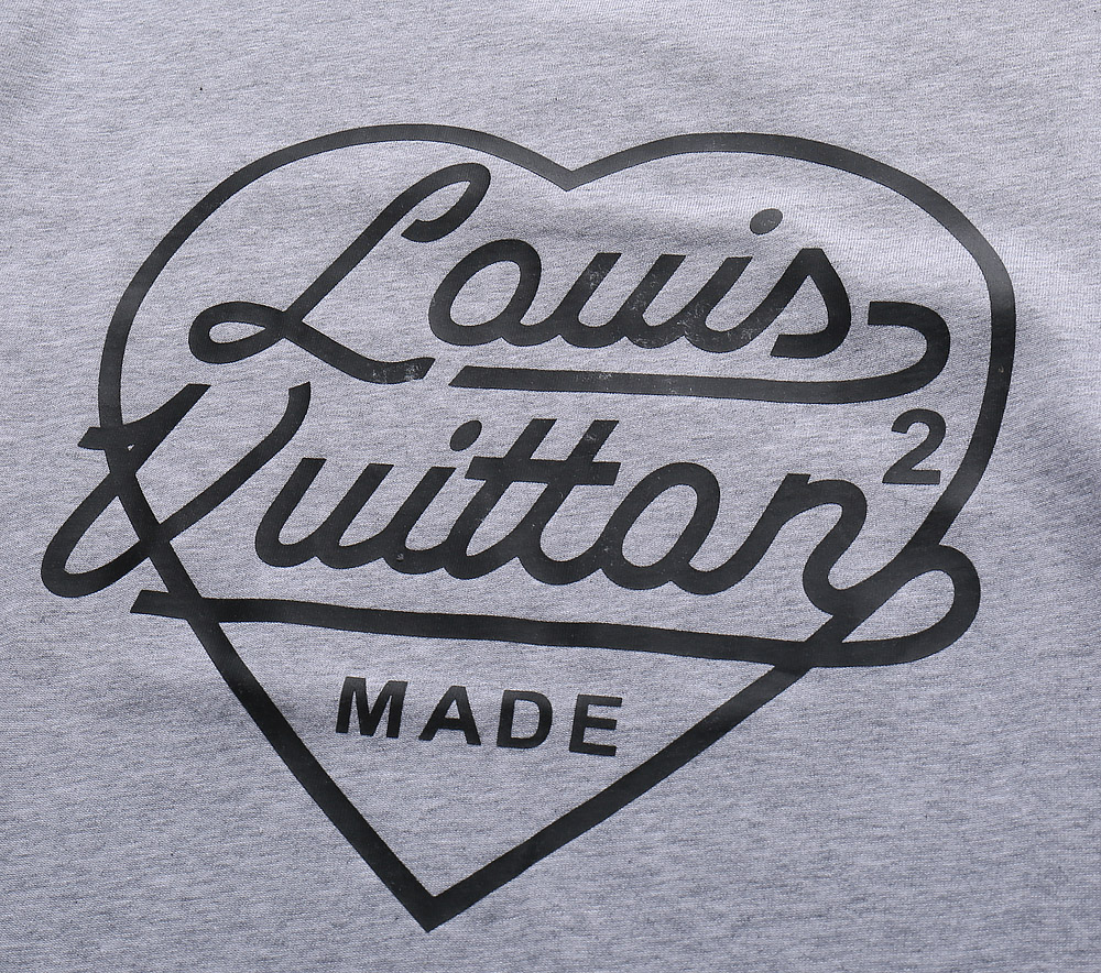 Louis Vuitton x Nigo Printed Heart Sweatshirt Light Grey Size 4L NEW with  tags